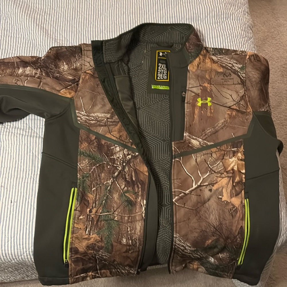 Under Armour Storm Jacket Realtree xtra scent controll